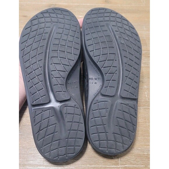 OOFOS Sport Recovery Sandals Flip Flops Comfort Black Mens Size 9 Wmns 11 main image 5